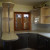 Тёмно-серый п-образный кухонный гарнитур в частном доме