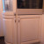 Дубовый п-образный кухонный гарнитур с радиусными фасадами