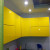Желтый угловой кухонный гарнитур с радиусными фасадами